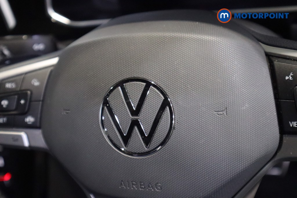 Volkswagen T-Roc R-Line Automatic Petrol SUV - Stock Number (1597857) - 14th supplementary image