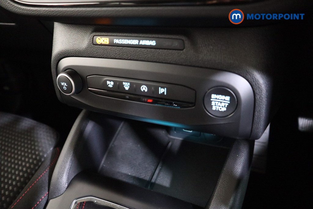Ford Focus St-Line Manual Petrol Hatchback - Stock Number (1597867) - 7th supplementary image