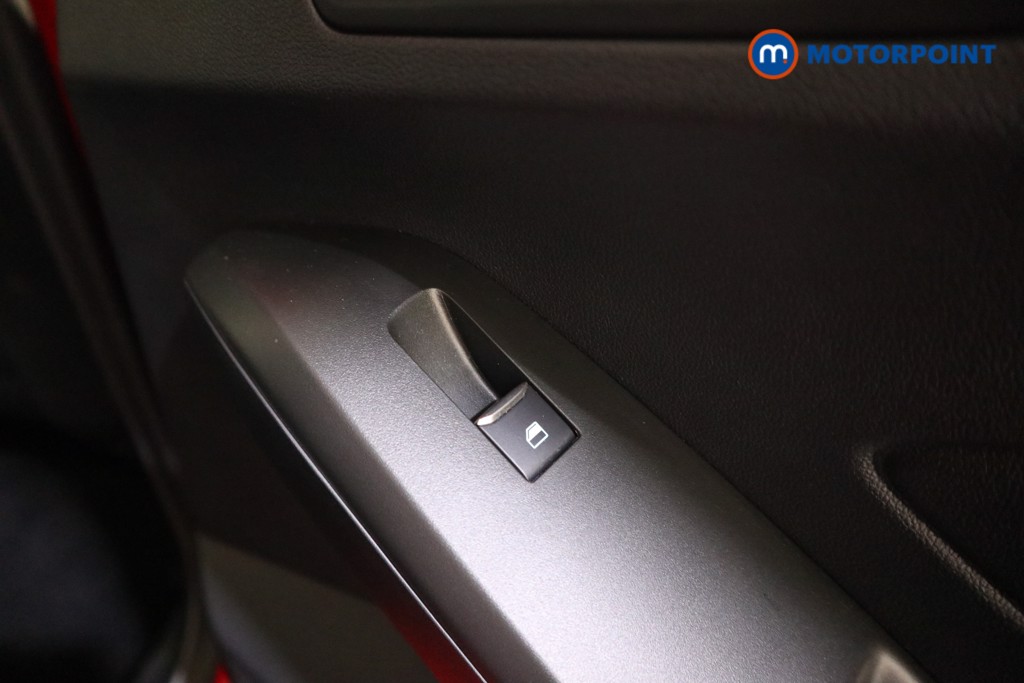 Ford Focus St-Line Manual Petrol Hatchback - Stock Number (1597867) - 16th supplementary image