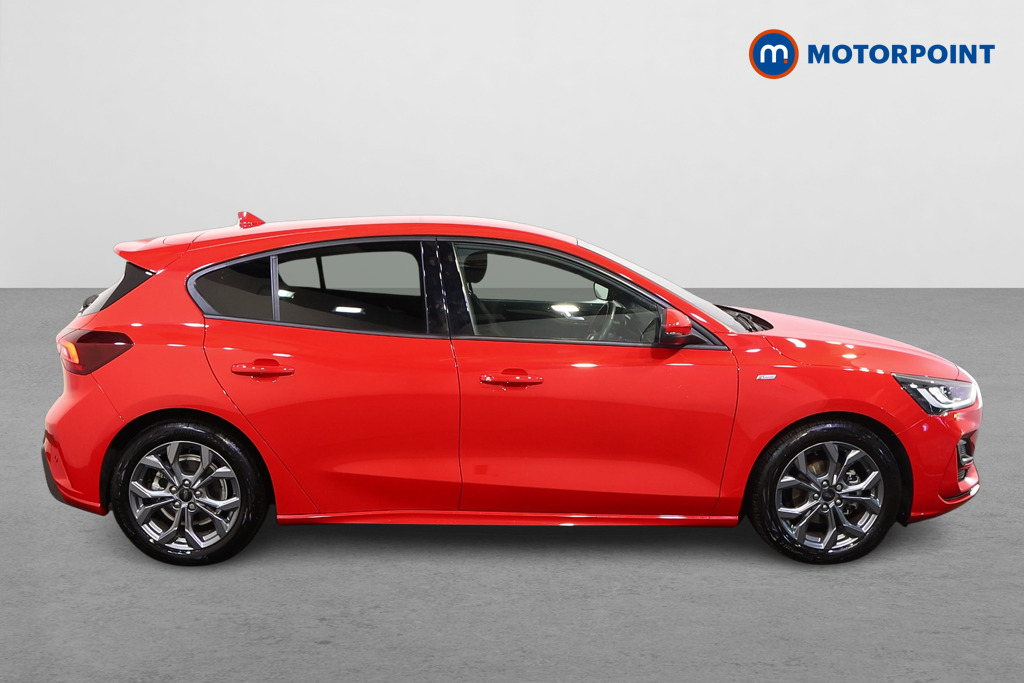 Ford Focus St-Line Manual Petrol Hatchback - Stock Number (1597867) - Drivers side