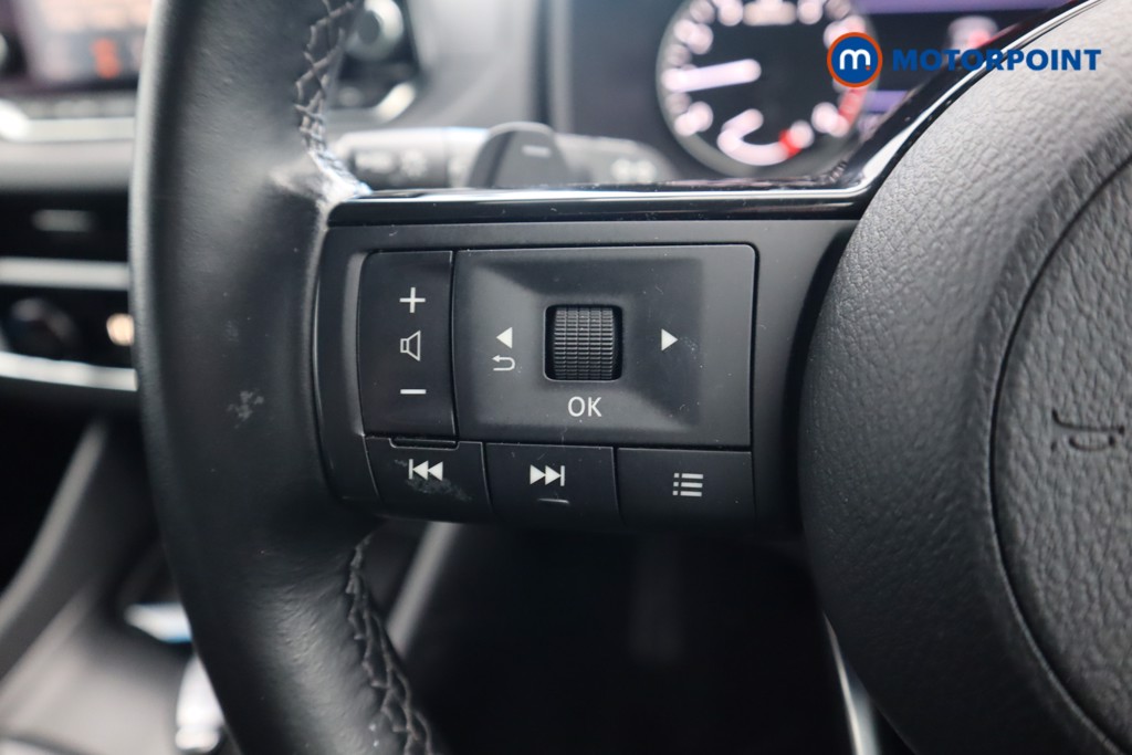 Nissan Qashqai Acenta Premium Automatic Petrol SUV - Stock Number (1597941) - 4th supplementary image
