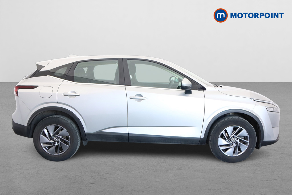 Nissan Qashqai Acenta Premium Automatic Petrol SUV - Stock Number (1597941) - Drivers side