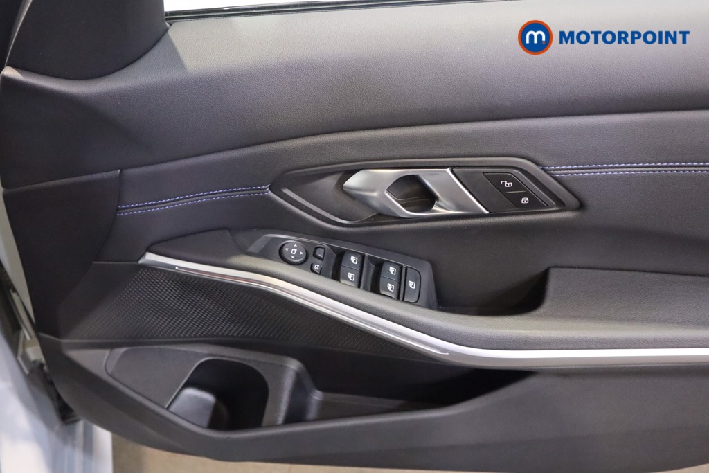 BMW 3 Series M Sport Automatic Petrol Saloon - Stock Number (1598054) - 10th supplementary image