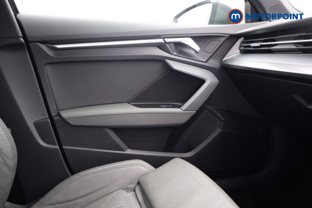 Audi A3 S Line Manual Petrol Hatchback - Stock Number (1598107) - 8th supplementary image