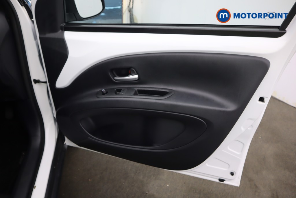 Toyota Aygo X Edge Automatic Petrol Hatchback - Stock Number (1598378) - 17th supplementary image