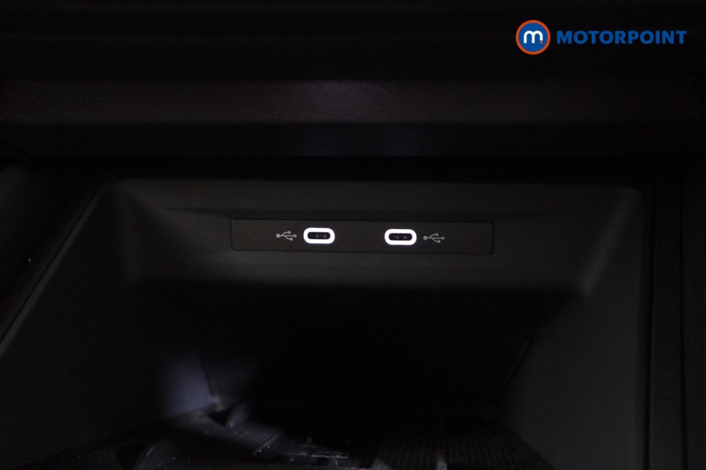 Cupra Leon VZ1 Automatic Petrol Plug-In Hybrid Estate - Stock Number (1598390) - 7th supplementary image