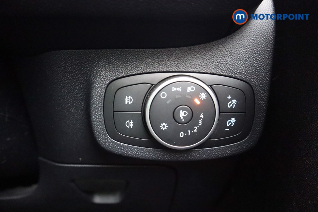 Ford Fiesta Active Edition Manual Petrol Hatchback - Stock Number (1598419) - 9th supplementary image