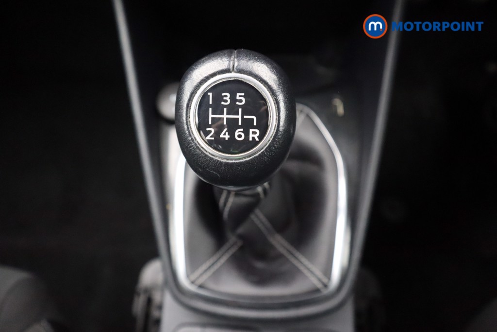 Ford Fiesta Active Edition Manual Petrol Hatchback - Stock Number (1598419) - 16th supplementary image