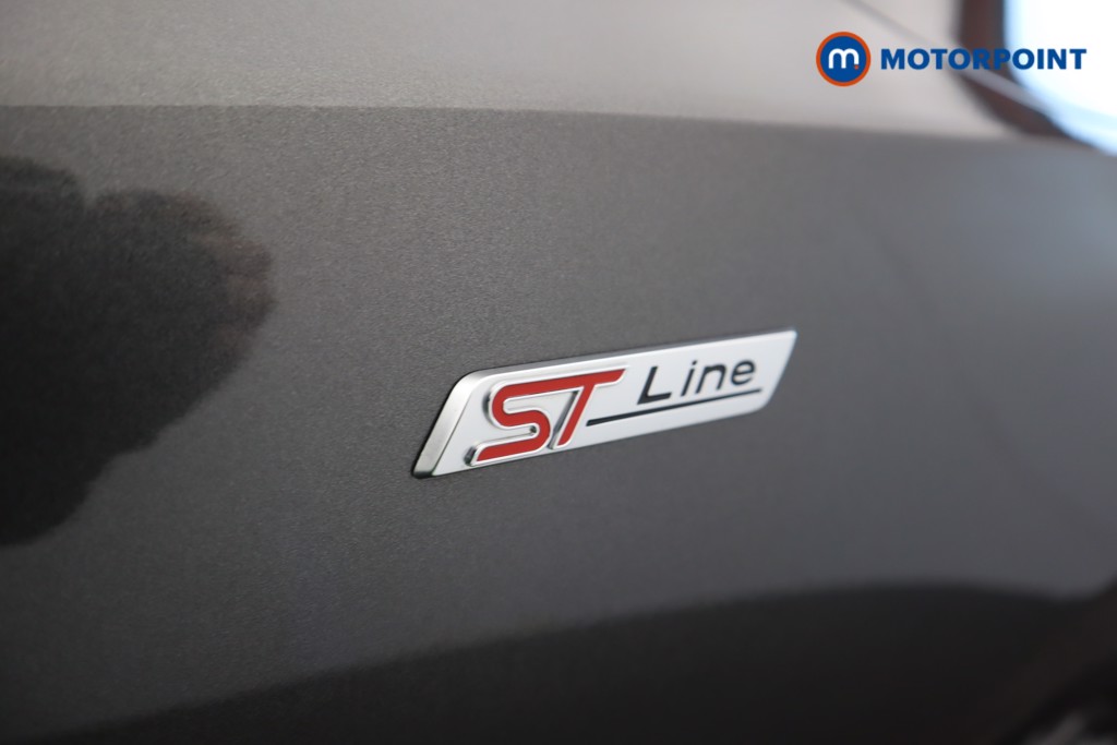 Ford Focus St-Line Manual Petrol Hatchback - Stock Number (1598707) - 2nd supplementary image