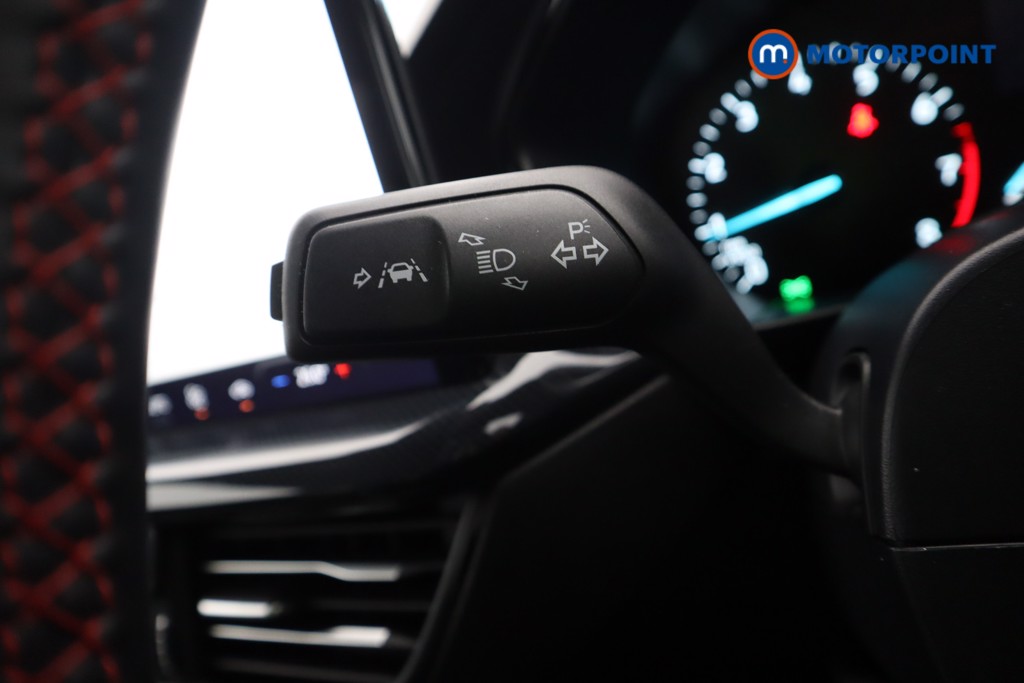 Ford Focus St-Line Manual Petrol Hatchback - Stock Number (1598707) - 7th supplementary image