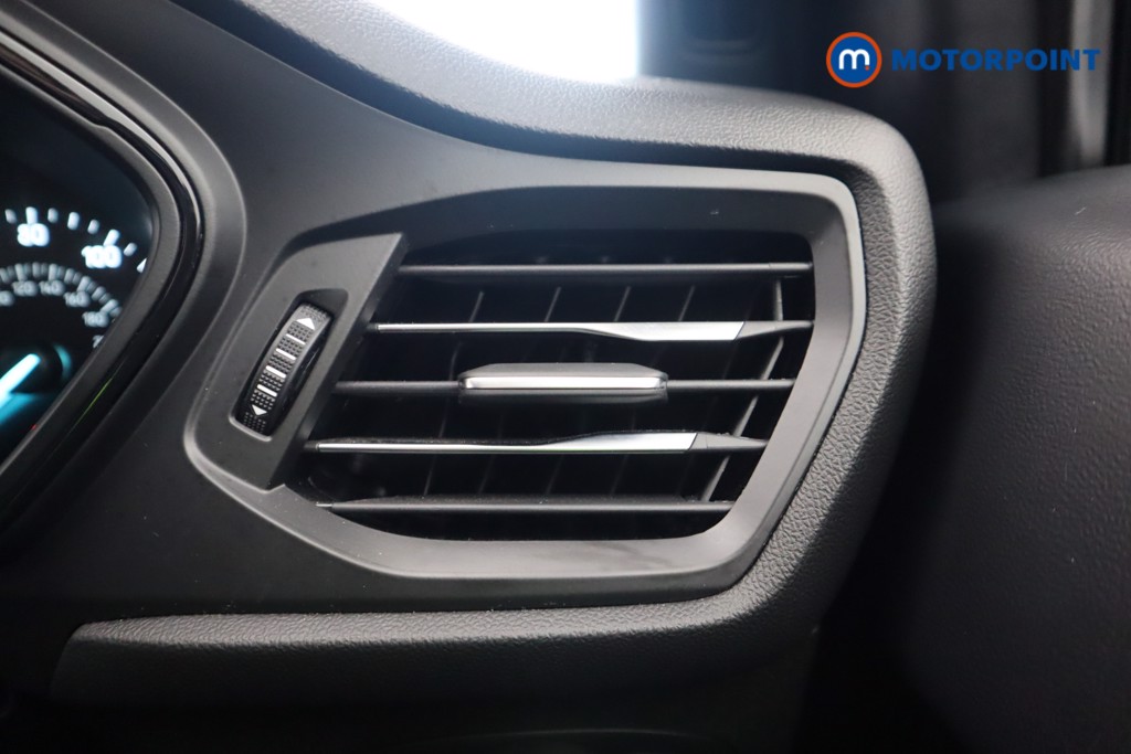 Ford Focus St-Line Manual Petrol Hatchback - Stock Number (1598707) - 10th supplementary image