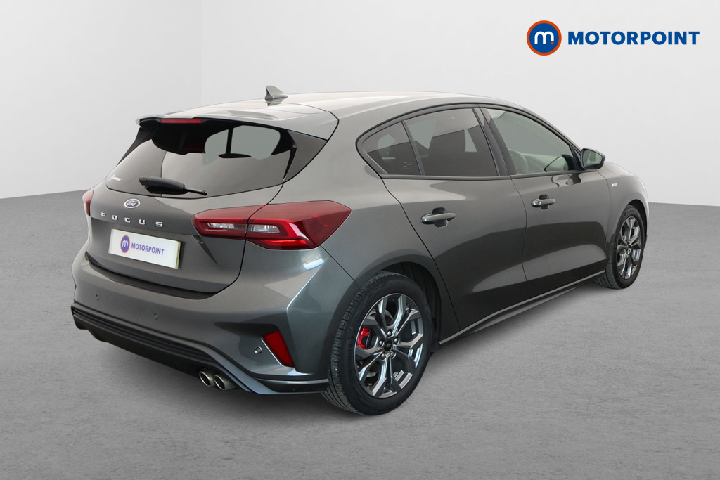 Ford Focus St-Line Manual Petrol Hatchback - Stock Number (1598707) - Drivers side rear corner
