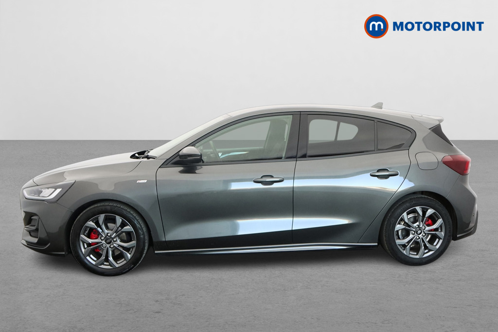 Ford Focus St-Line Manual Petrol Hatchback - Stock Number (1598707) - Passenger side