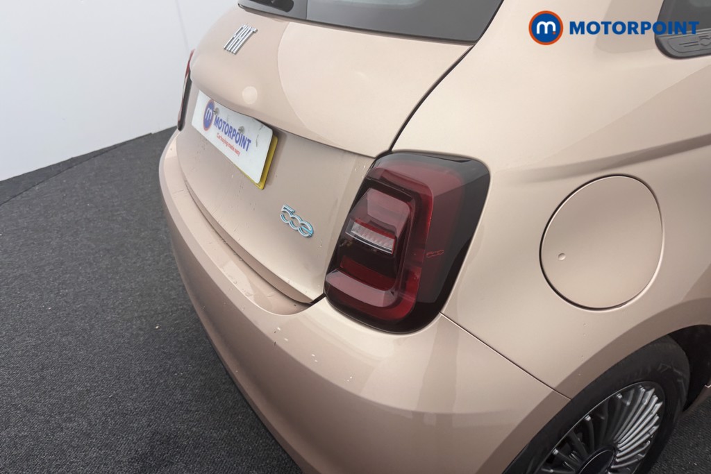 Fiat 500 Icon Automatic Electric Hatchback - Stock Number (1598741) - 4th supplementary image