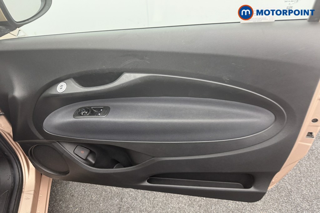 Fiat 500 Icon Automatic Electric Hatchback - Stock Number (1598741) - 8th supplementary image