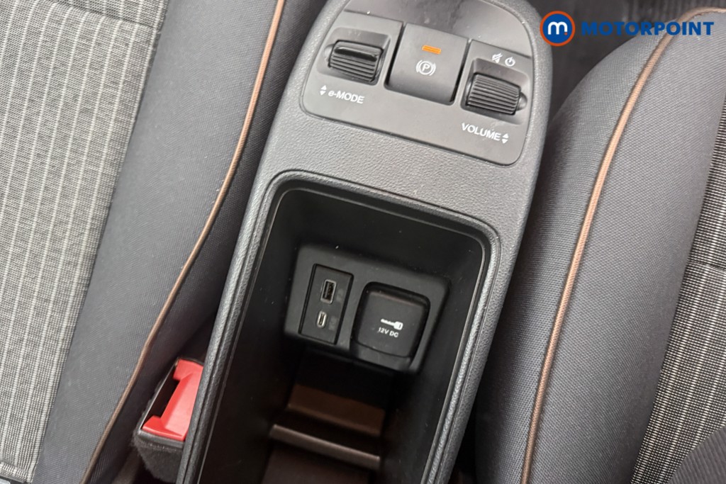 Fiat 500 Icon Automatic Electric Hatchback - Stock Number (1598741) - 13th supplementary image