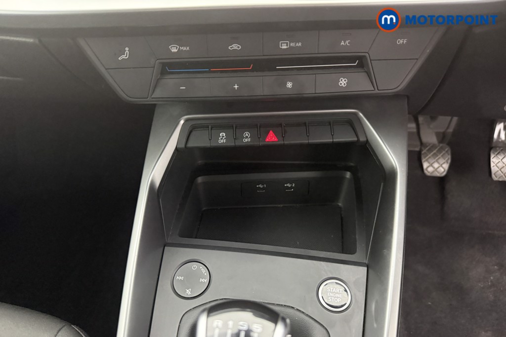 Audi A3 Technik Manual Petrol Hatchback - Stock Number (1598751) - 17th supplementary image