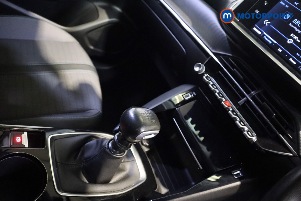 Peugeot 2008 Allure Manual Diesel SUV - Stock Number (1525381) - 8th supplementary image