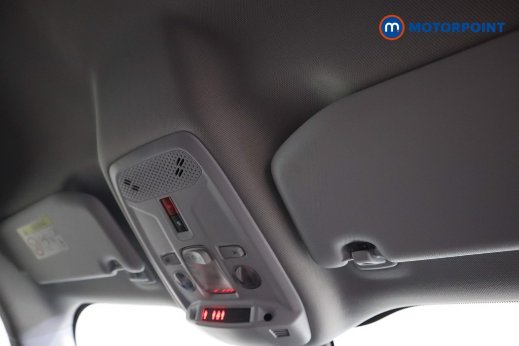 Peugeot 2008 Allure Manual Diesel SUV - Stock Number (1525381) - 9th supplementary image
