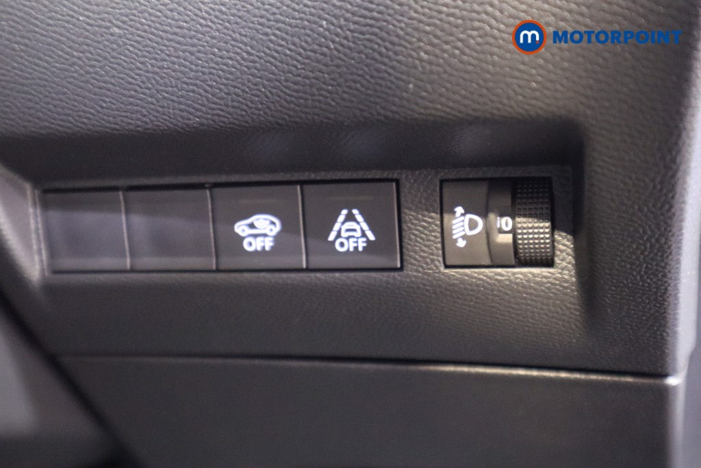 Peugeot 2008 Allure Manual Diesel SUV - Stock Number (1525381) - 13th supplementary image