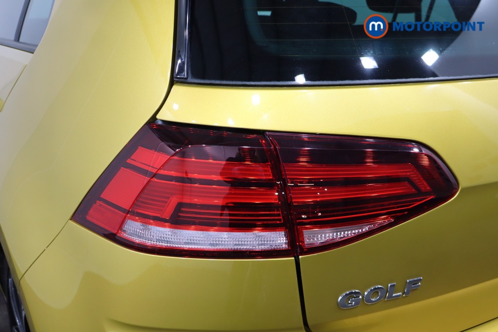 Volkswagen Golf R-Line Automatic Petrol Hatchback - Stock Number (1563279) - 33rd supplementary image