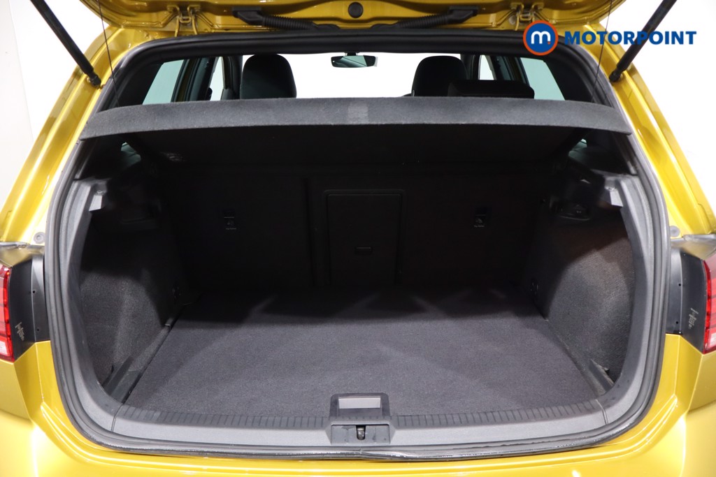 Volkswagen Golf R-Line Automatic Petrol Hatchback - Stock Number (1563279) - 36th supplementary image