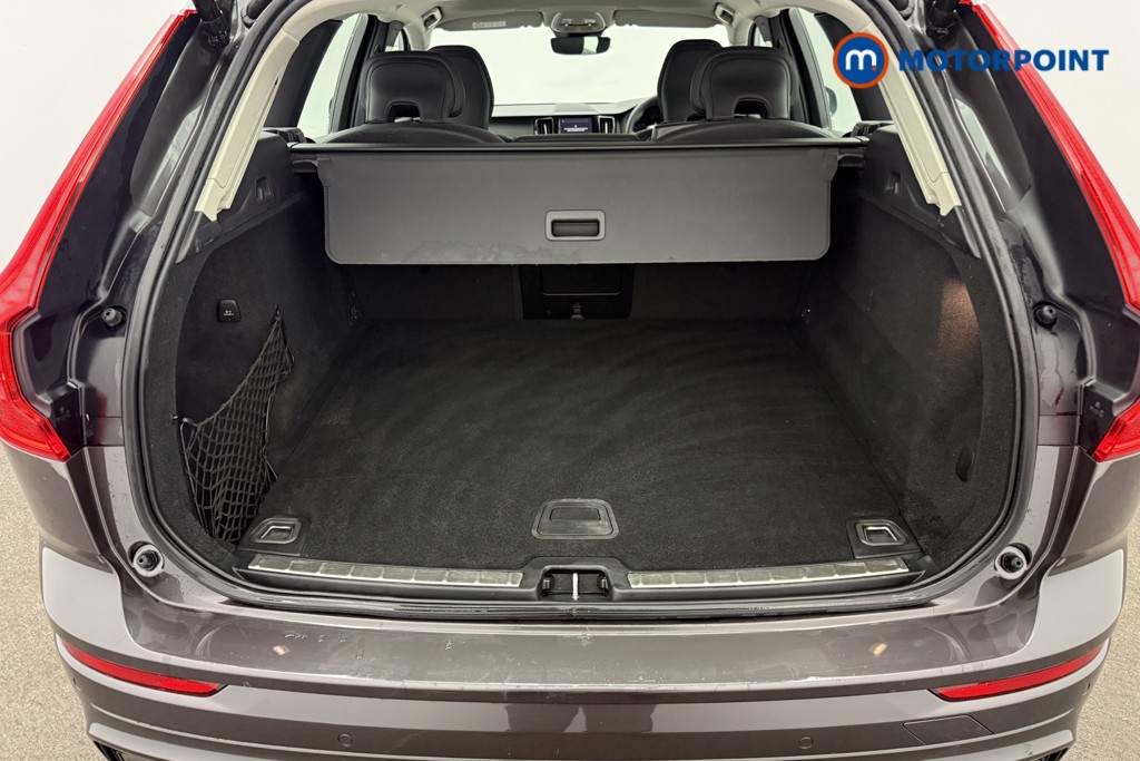 Volvo Xc60 Plus Automatic Petrol SUV - Stock Number (1577830) - 5th supplementary image