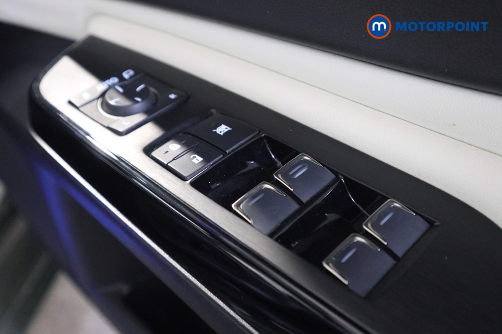 Lexus ES F-Sport Automatic Petrol-Electric Hybrid Saloon - Stock Number (1585207) - 14th supplementary image