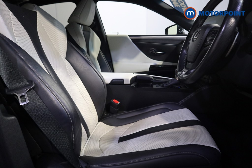 Lexus ES F-Sport Automatic Petrol-Electric Hybrid Saloon - Stock Number (1585207) - 18th supplementary image