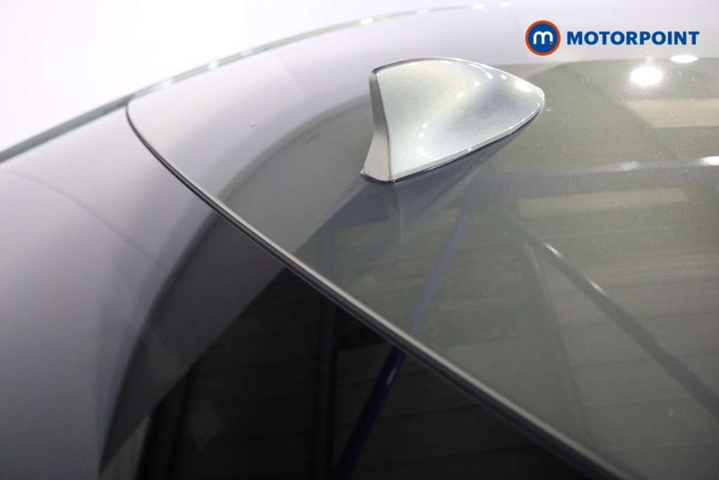 Lexus ES F-Sport Automatic Petrol-Electric Hybrid Saloon - Stock Number (1585207) - 32nd supplementary image