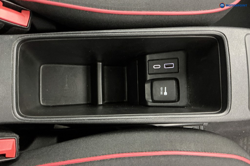 Fiat 500 RED Automatic Electric Hatchback - Stock Number (1586219) - 12th supplementary image