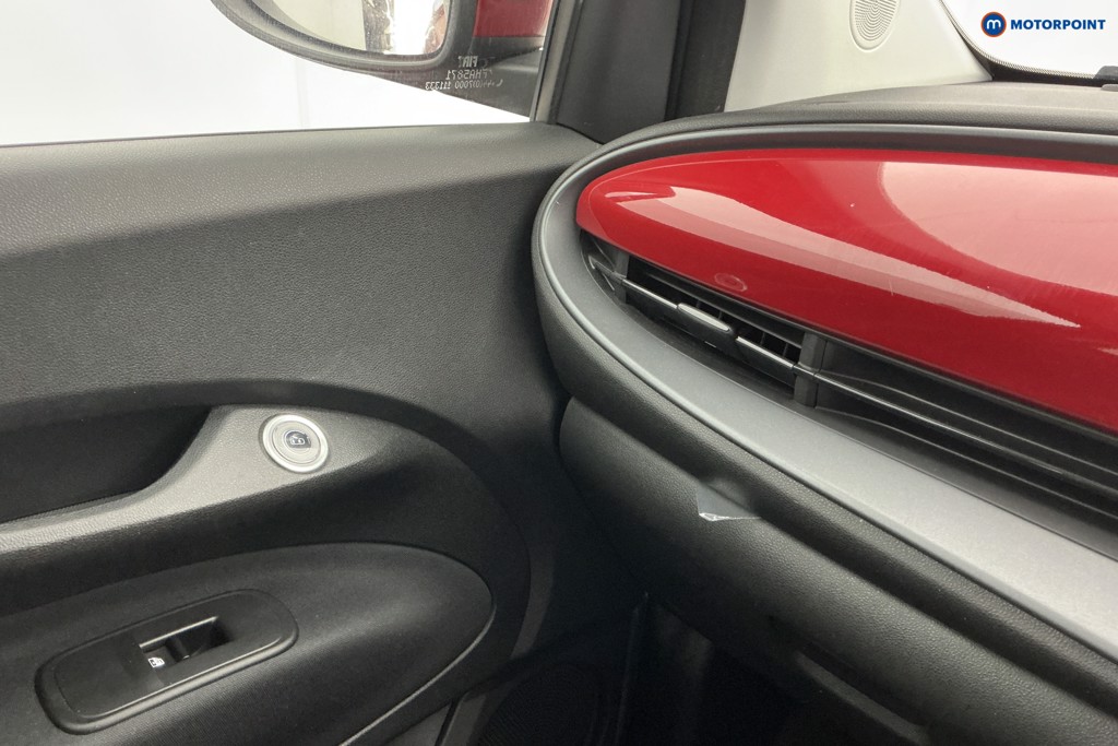 Fiat 500 RED Automatic Electric Hatchback - Stock Number (1586219) - 15th supplementary image