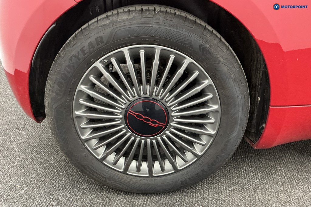 Fiat 500 RED Automatic Electric Hatchback - Stock Number (1586219) - 31st supplementary image
