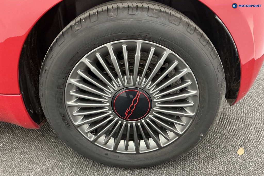 Fiat 500 RED Automatic Electric Hatchback - Stock Number (1586219) - 34th supplementary image