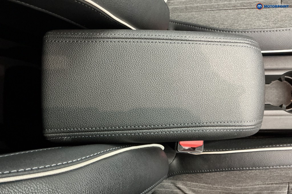 Renault Clio Techno Automatic Petrol-Electric Hybrid Hatchback - Stock Number (1588148) - 11th supplementary image