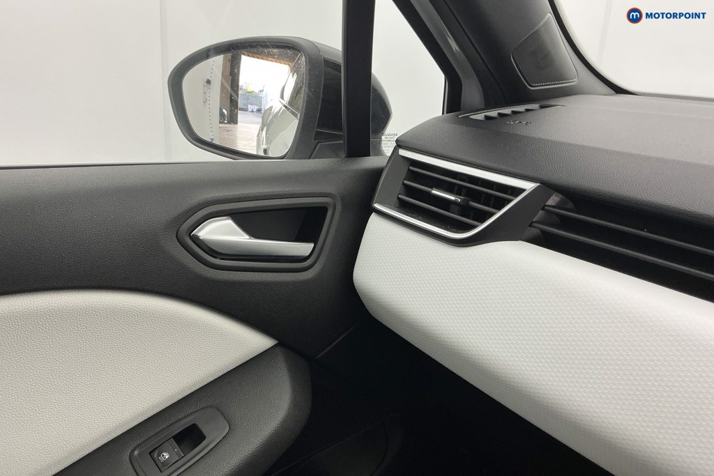 Renault Clio Techno Automatic Petrol-Electric Hybrid Hatchback - Stock Number (1588148) - 15th supplementary image