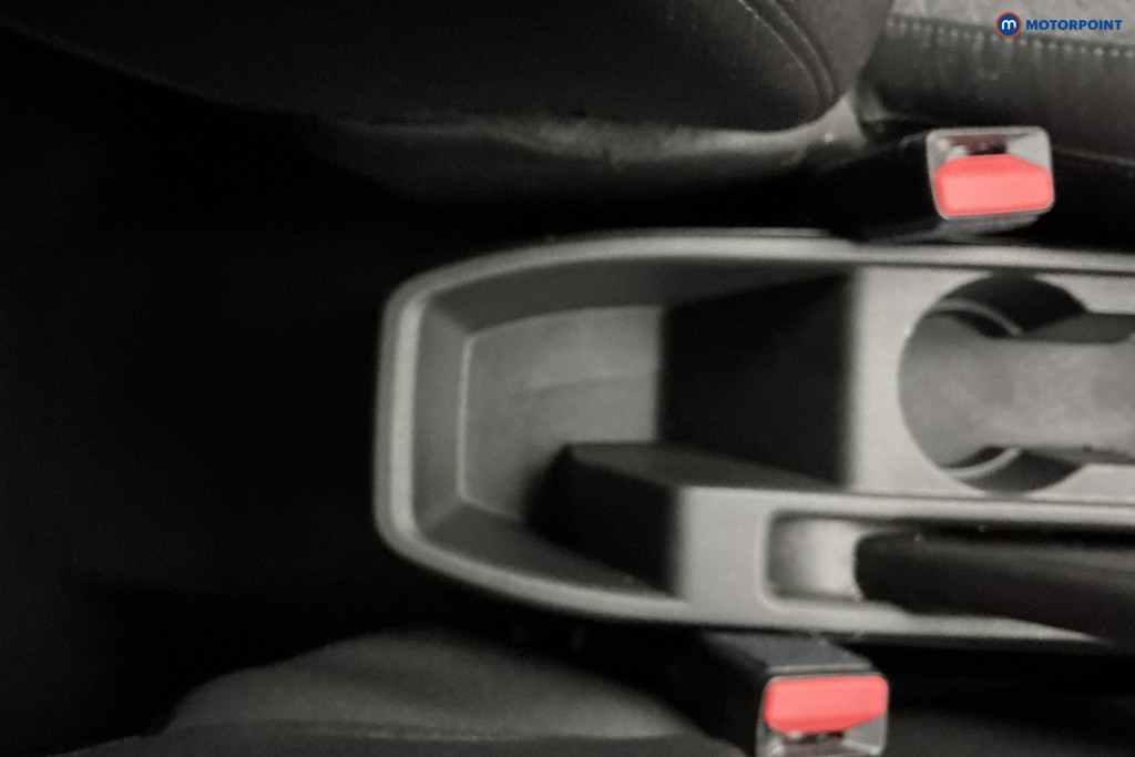 Renault Clio Iconic Manual Petrol Hatchback - Stock Number (1588425) - 10th supplementary image