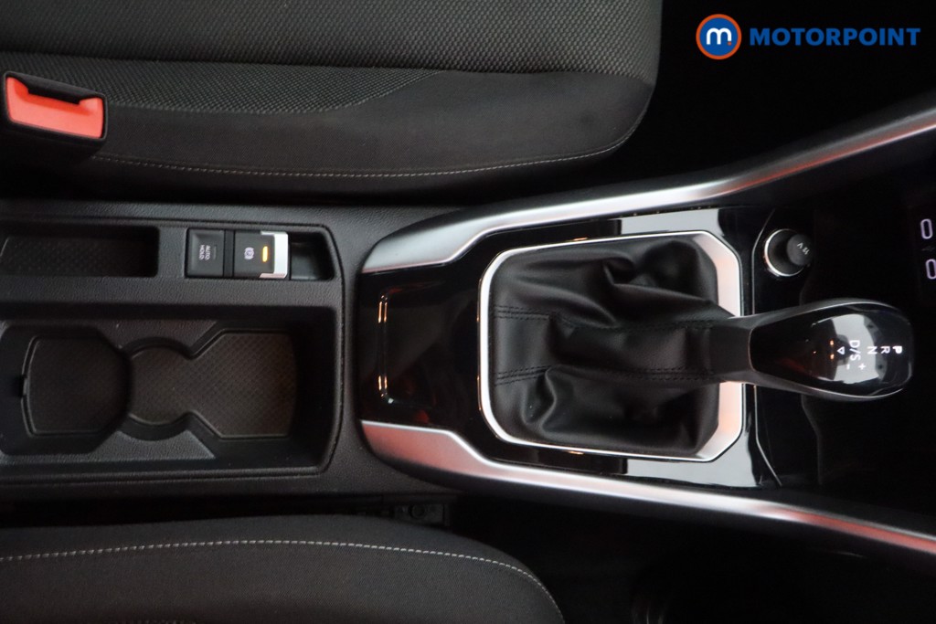 Volkswagen T-Roc Life Automatic Petrol SUV - Stock Number (1589184) - 9th supplementary image