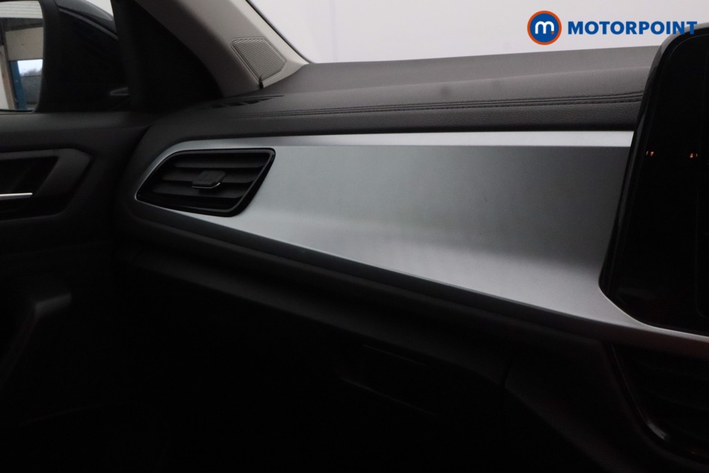 Volkswagen T-Roc Life Automatic Petrol SUV - Stock Number (1589184) - 10th supplementary image