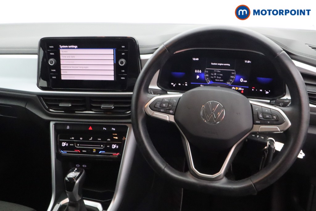 Volkswagen T-Roc Life Automatic Petrol SUV - Stock Number (1589184) - 1st supplementary image
