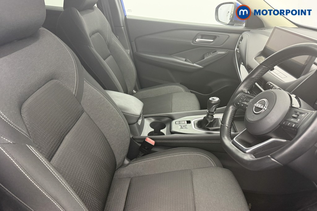 Nissan Qashqai N-Connecta Manual Petrol SUV - Stock Number (1589996) - 12th supplementary image
