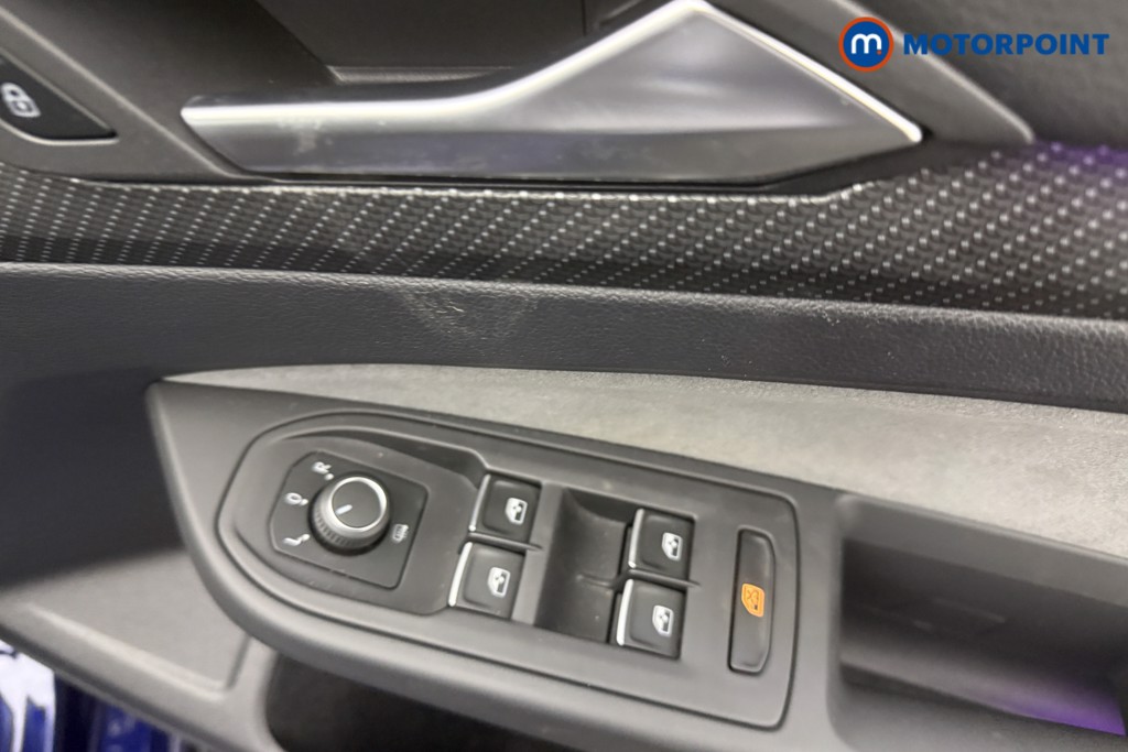Volkswagen Golf R-Line Automatic Petrol Estate - Stock Number (1591975) - 10th supplementary image