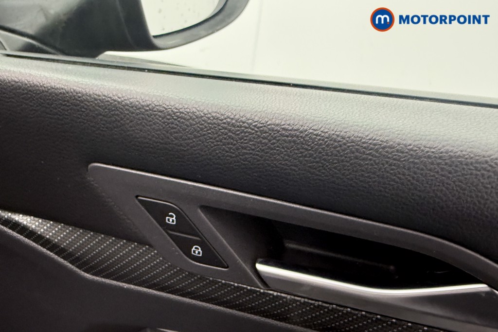 Volkswagen Golf R-Line Automatic Petrol Estate - Stock Number (1591975) - 11th supplementary image