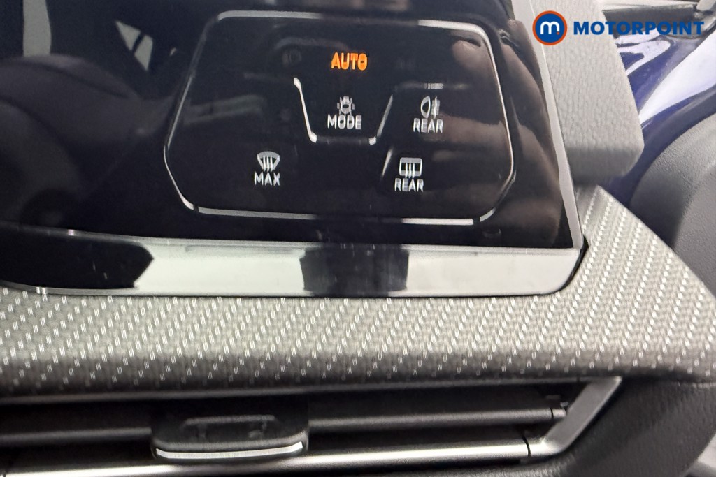 Volkswagen Golf R-Line Automatic Petrol Estate - Stock Number (1591975) - 13th supplementary image