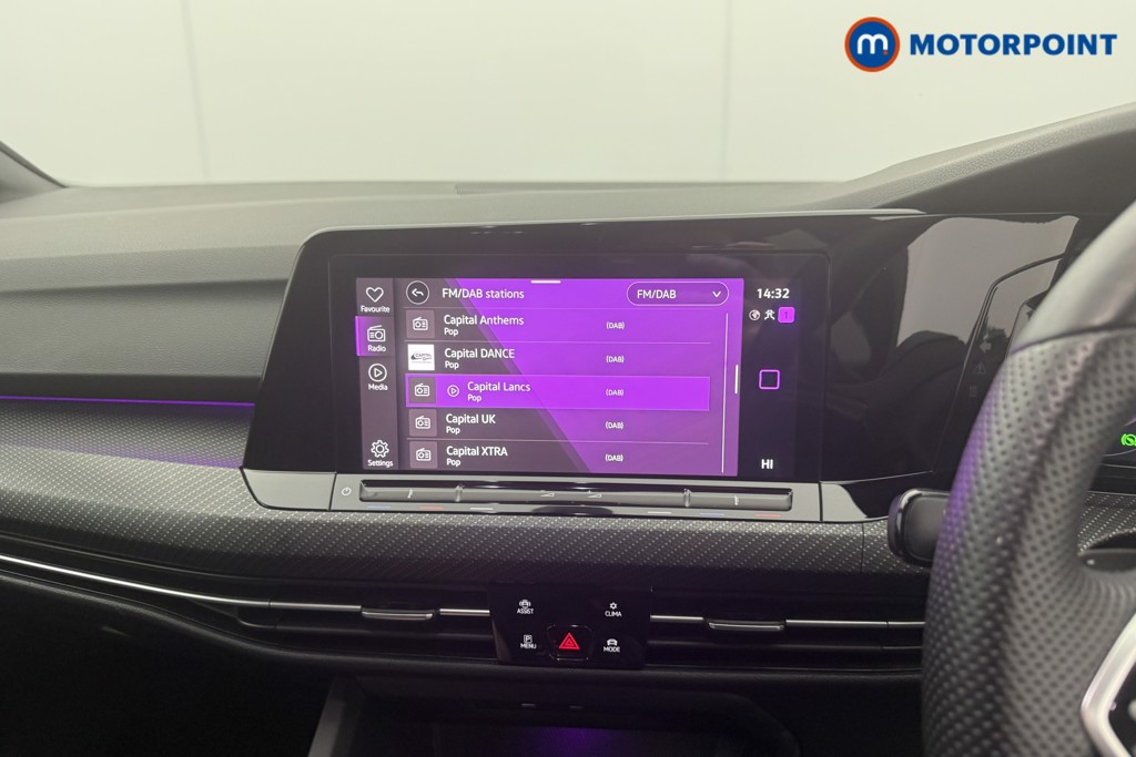 Volkswagen Golf R-Line Automatic Petrol Estate - Stock Number (1591975) - 24th supplementary image