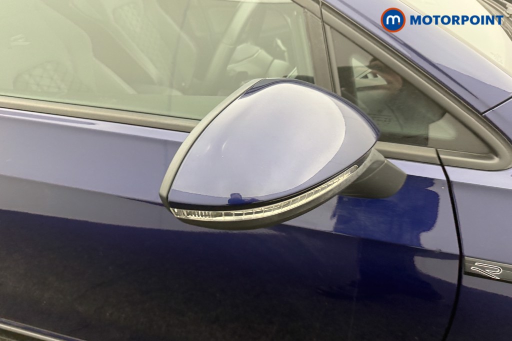 Volkswagen Golf R-Line Automatic Petrol Estate - Stock Number (1591975) - 25th supplementary image