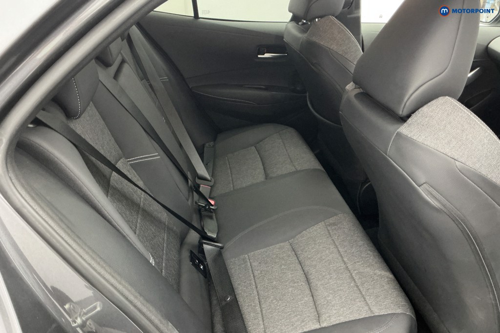 Toyota Corolla Design Automatic Petrol-Electric Hybrid Hatchback - Stock Number (1592959) - 4th supplementary image