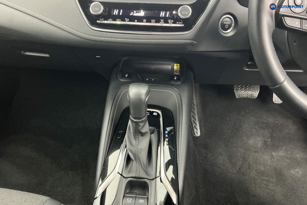 Toyota Corolla Design Automatic Petrol-Electric Hybrid Hatchback - Stock Number (1592959) - 14th supplementary image
