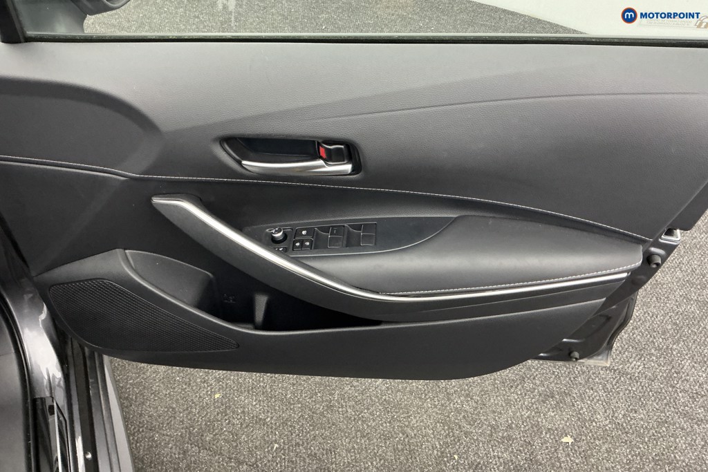 Toyota Corolla Design Automatic Petrol-Electric Hybrid Hatchback - Stock Number (1592959) - 20th supplementary image