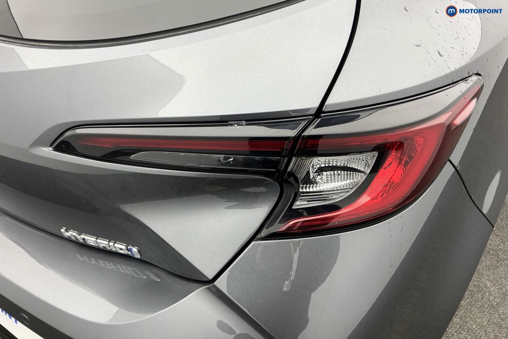 Toyota Corolla Design Automatic Petrol-Electric Hybrid Hatchback - Stock Number (1592959) - 28th supplementary image